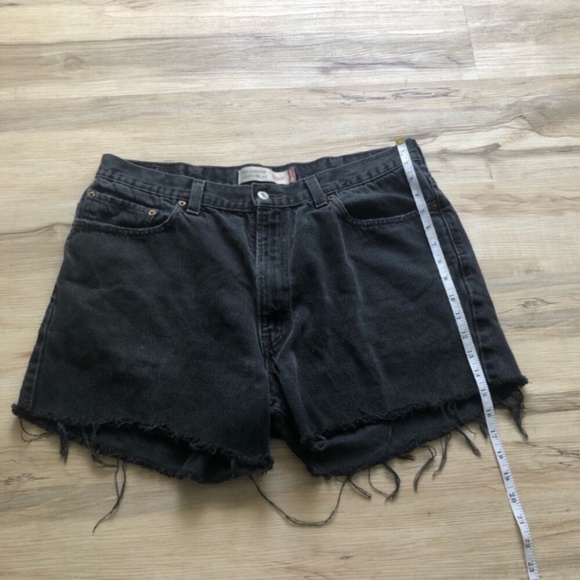 Levi's Women's Dark Denim Jean Shorts - Picture 2 of 6